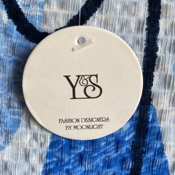 MOONLIGHT BY Y& S ABSTRACT TUNIC TOP IN BLUE HUES, BLACK & WHITE - 3723 XL NEW - Picture 2 of 7